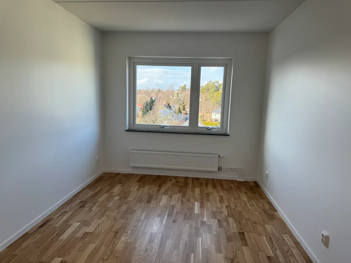 Hyreslägenhet på Hässelby i hasselby