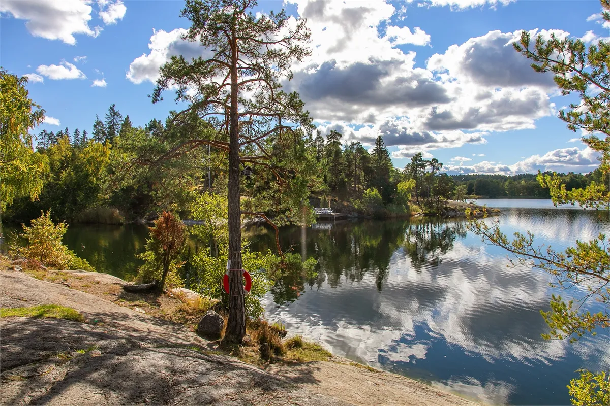 Hyresbostad på Saltsjö-boo i saltsjo-boo