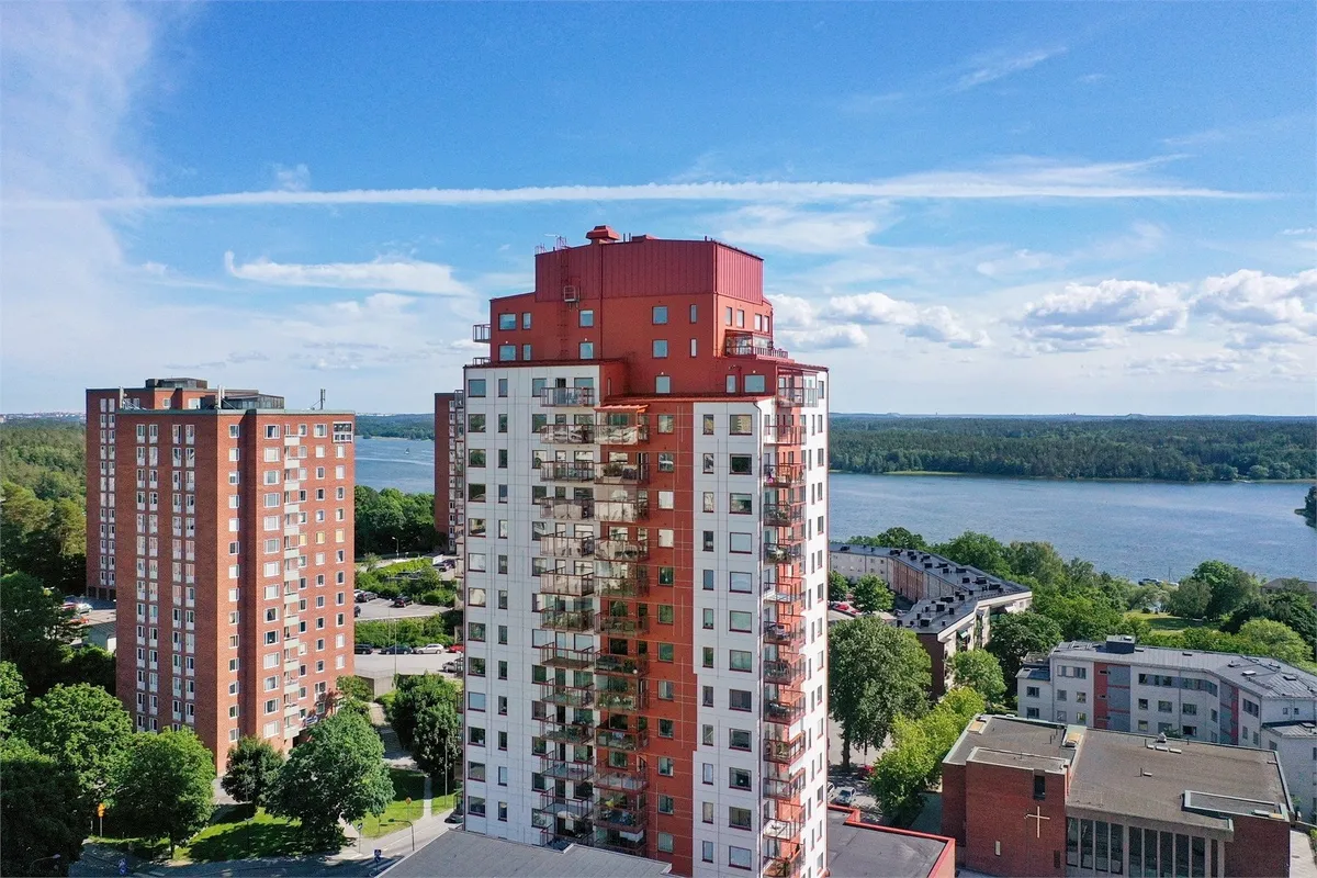 Hyreslägenhet på Hässelby i hasselby
