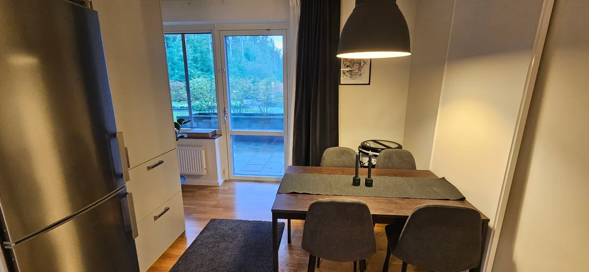 Hyreslägenhet på Hässelby i hasselby
