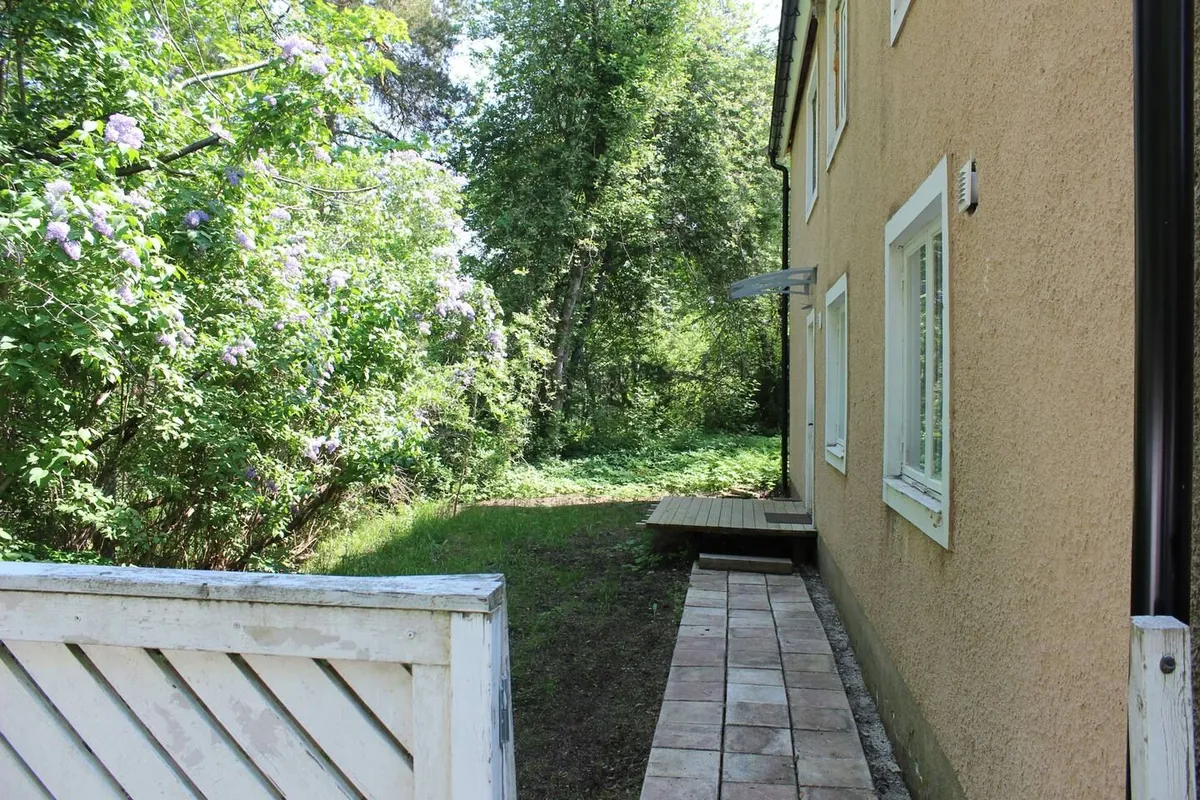 Hyreslägenhet på Täby i taby