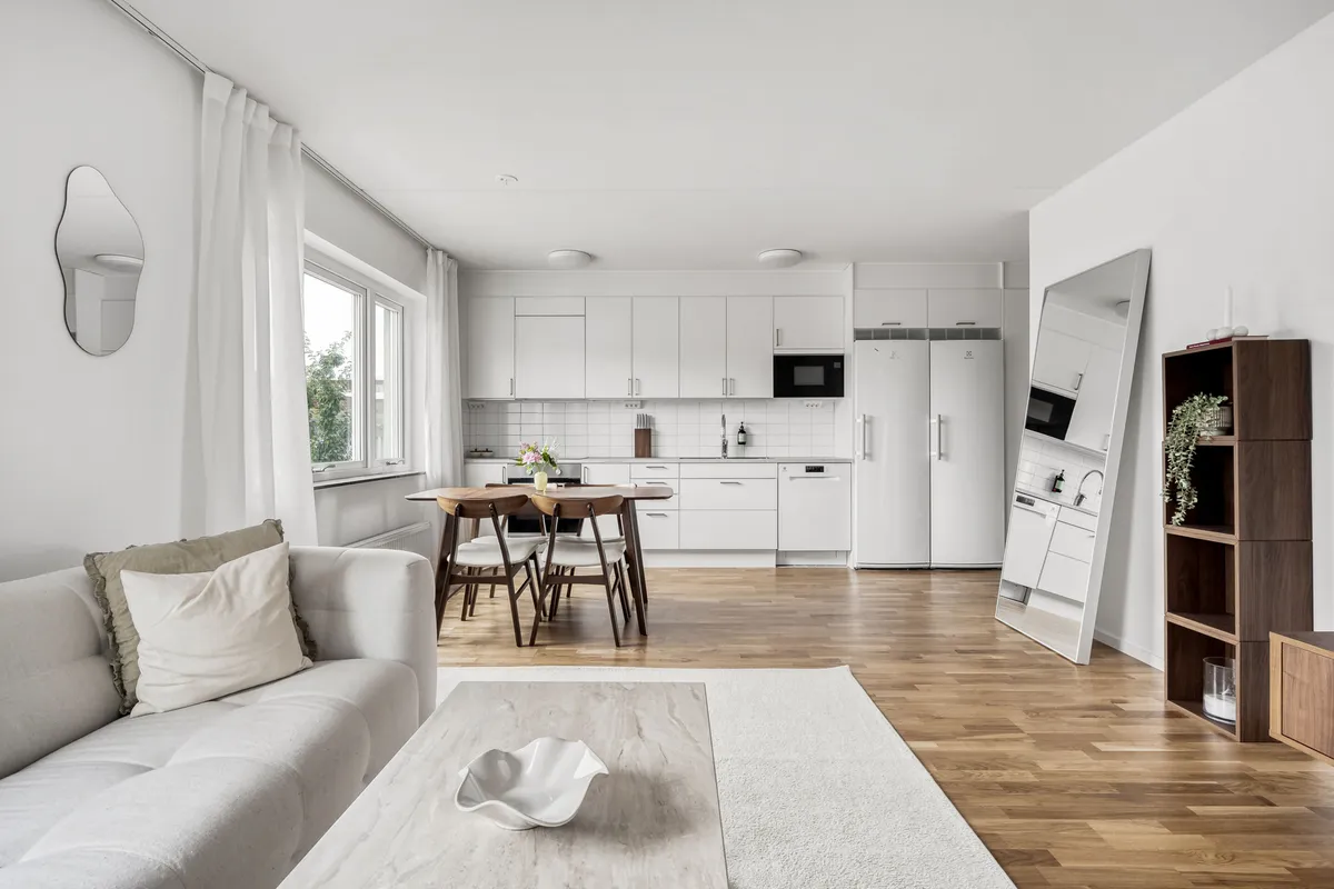 Hyreslägenhet på Hässelby i hasselby