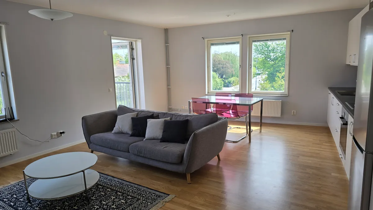 Hyreslägenhet på Bro i bro