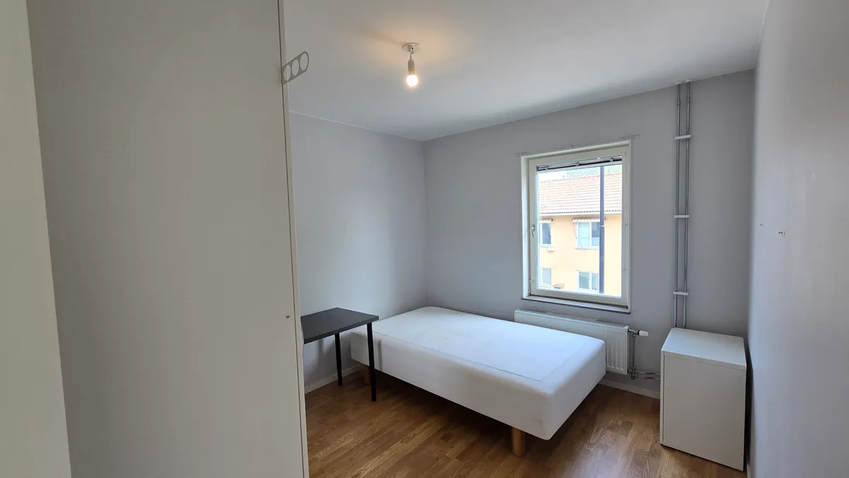 Hyreslägenhet på Bro i bro