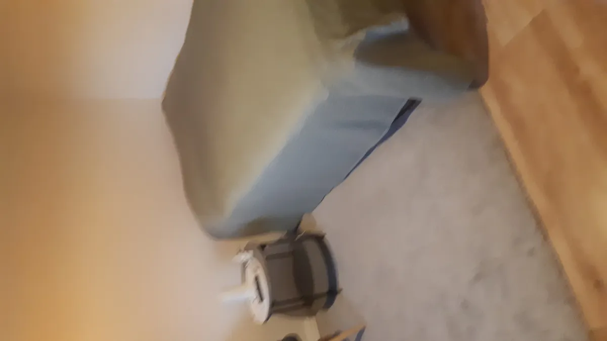 Hyreslägenhet på Hässelby i hasselby