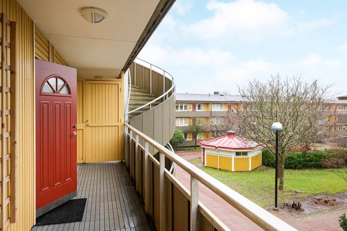 Hyreslägenhet på Hisings Backa i hisings-backa