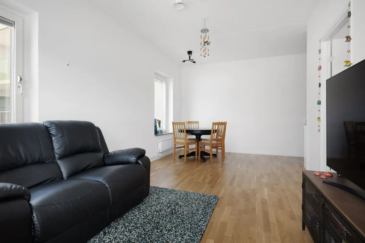 Hyreslägenhet på Upplands Väsby i upplands-vasby