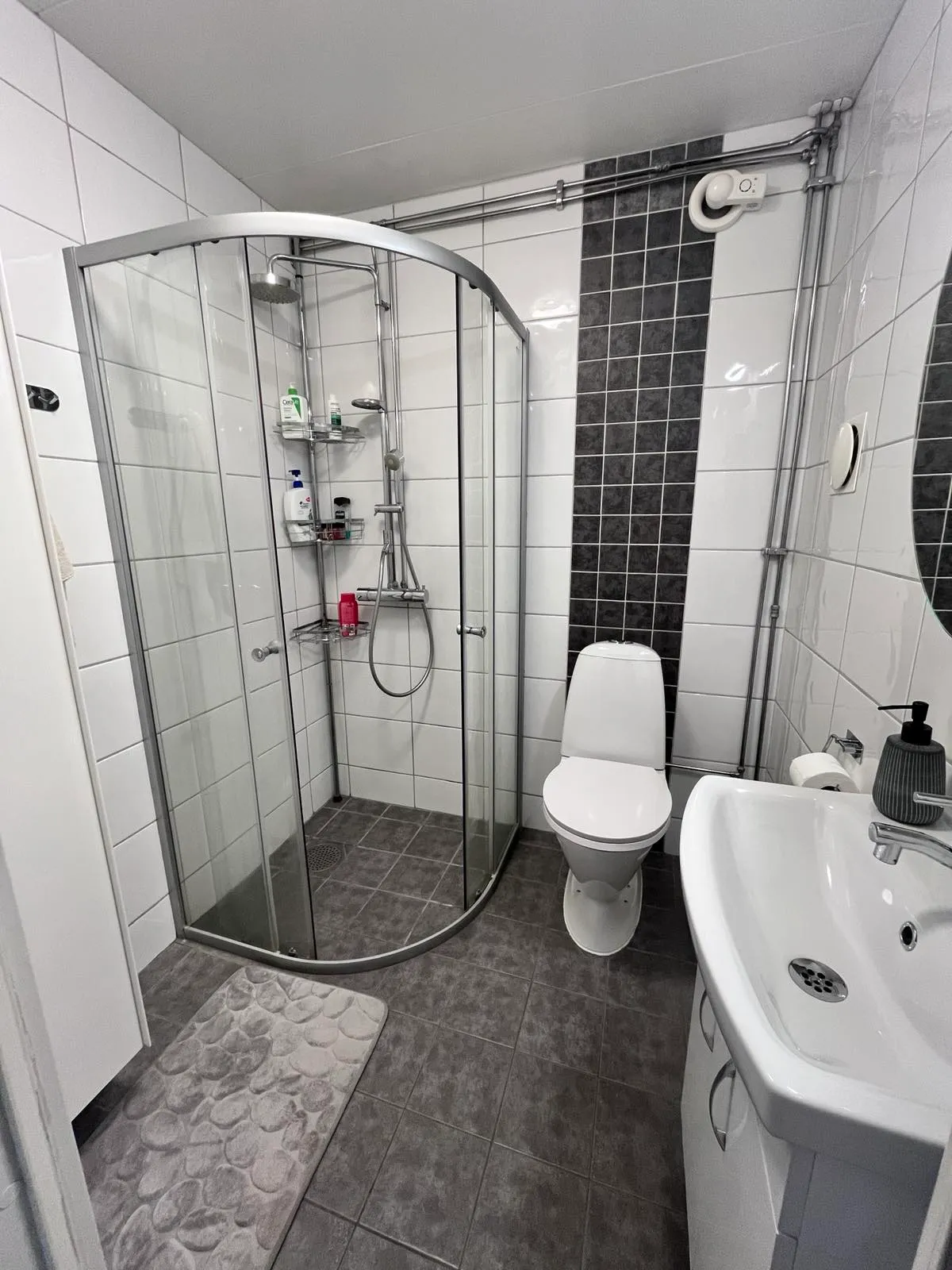 Hyresbostad på Upplands Väsby i upplands-vasby