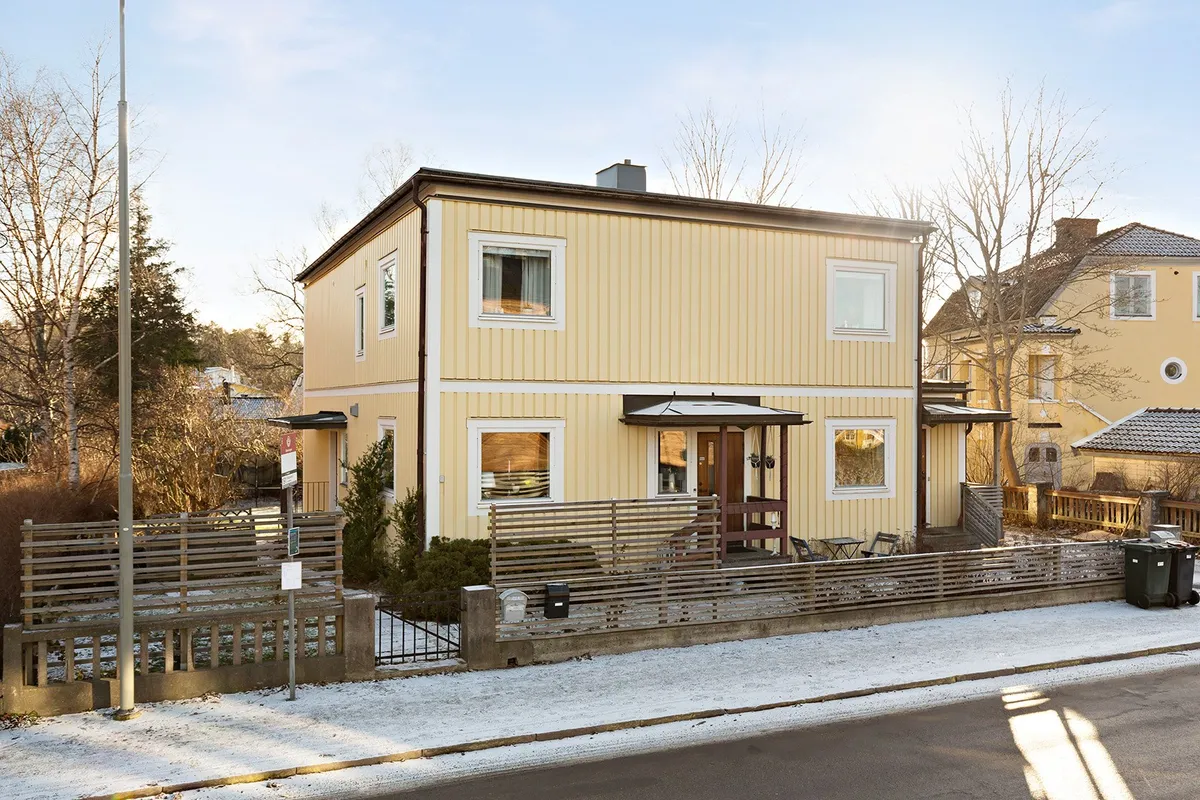 Hyreslägenhet på Hägersten i hagersten