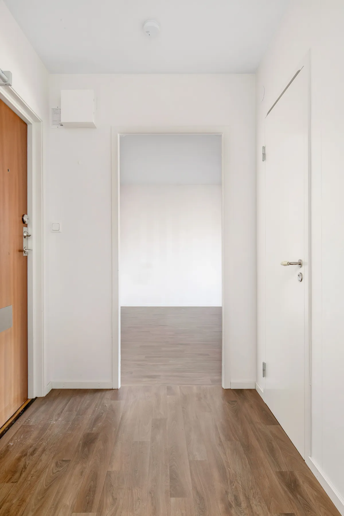 Hyreslägenhet på Sommen i sommen