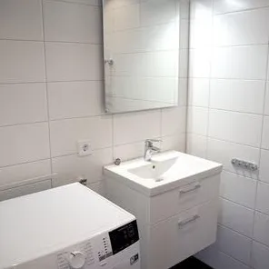 Hyreslägenhet på Täby i taby