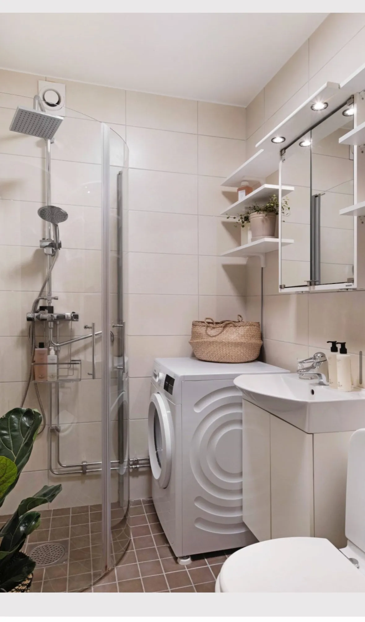 Hyreslägenhet på Farsta i farsta