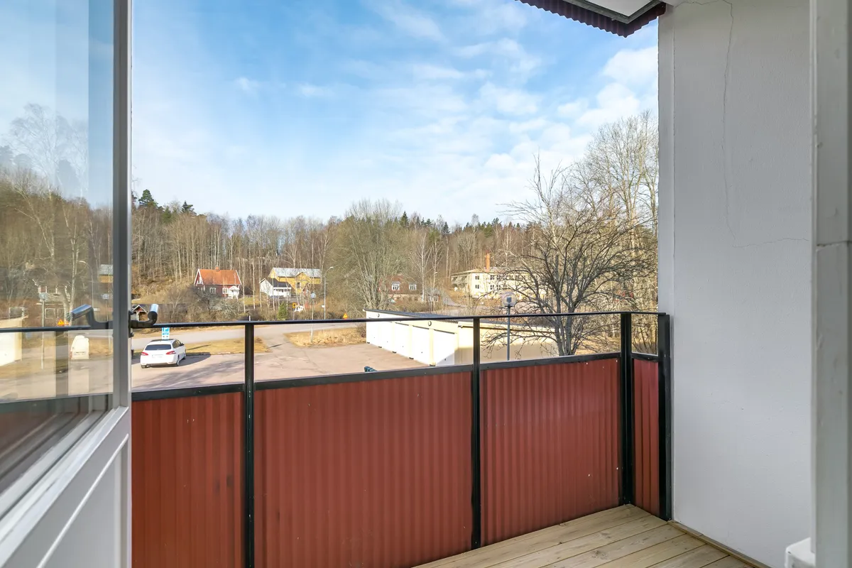 Hyreslägenhet på Sommen i sommen