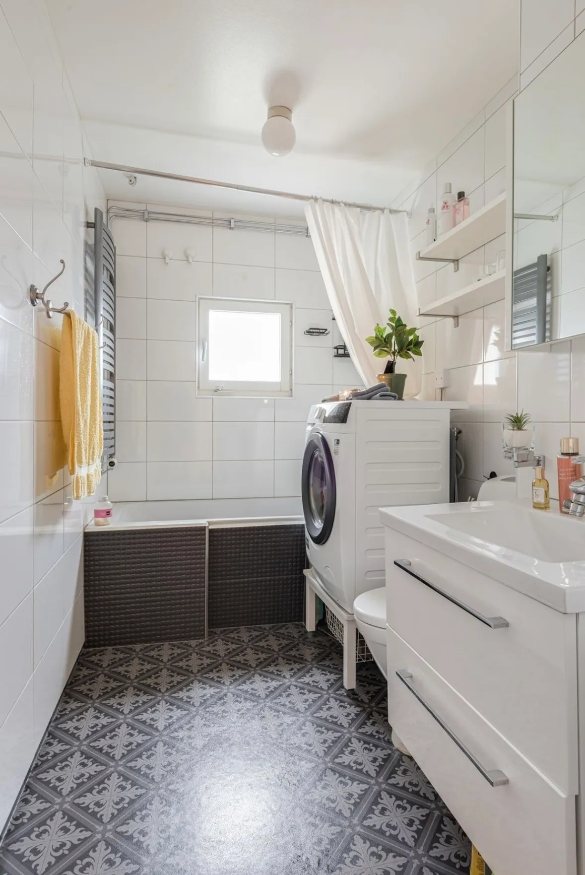 Hyreslägenhet på Hässelby i hasselby