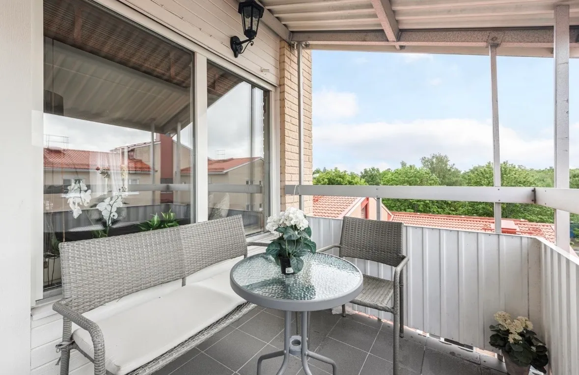 Hyreslägenhet på Hässelby i hasselby