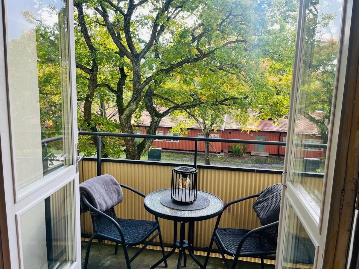 Hyreslägenhet på Hässelby i hasselby