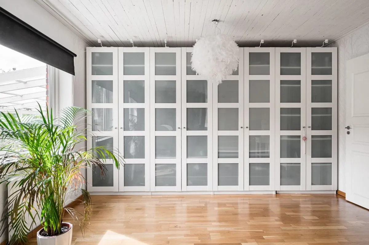 Hyresbostad på Bro i bro