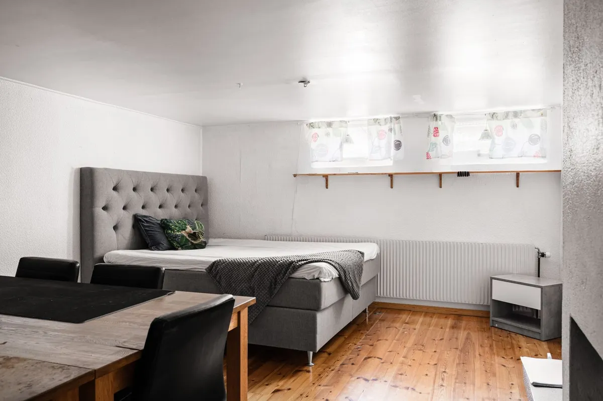 Hyresbostad på Bro i bro