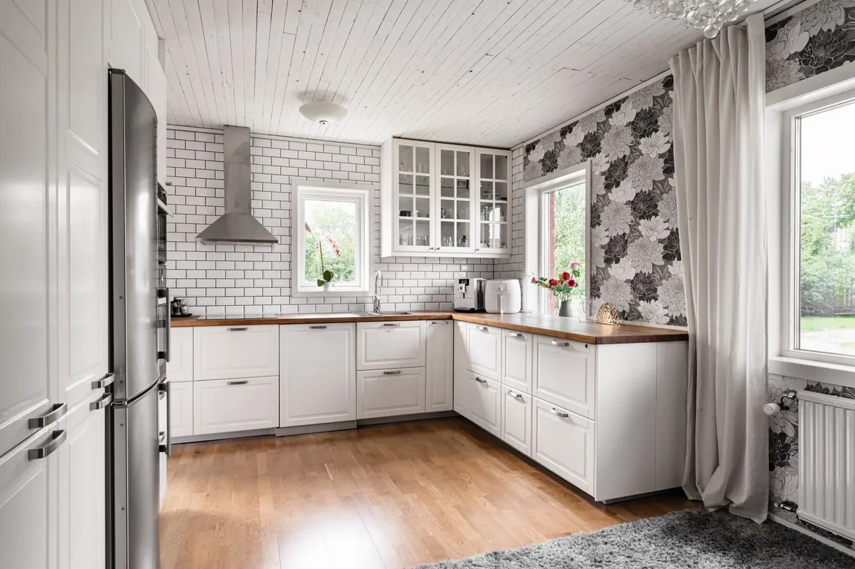 Hyresbostad på Bro i bro