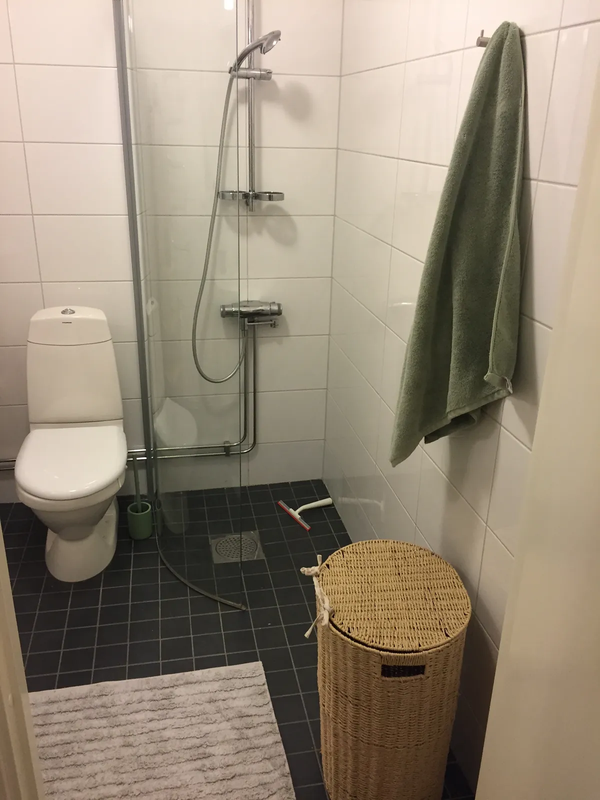 Hyreslägenhet på Hässelby i hasselby