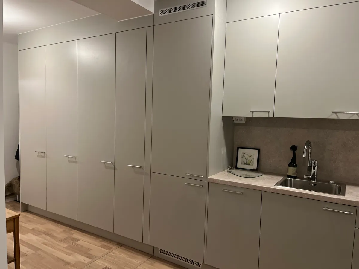 Hyreslägenhet på Hässelby i hasselby