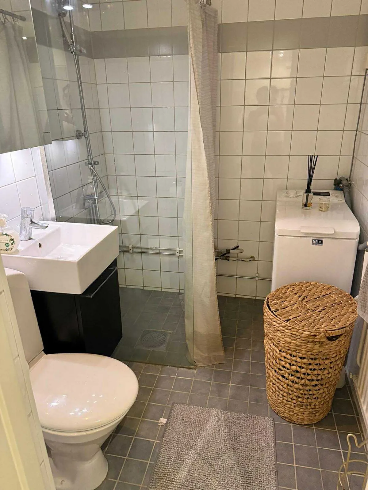 Hyreslägenhet på Solna i solna
