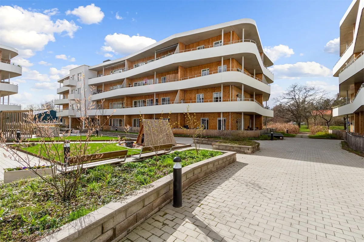 Hyreslägenhet på Hässelby i hasselby