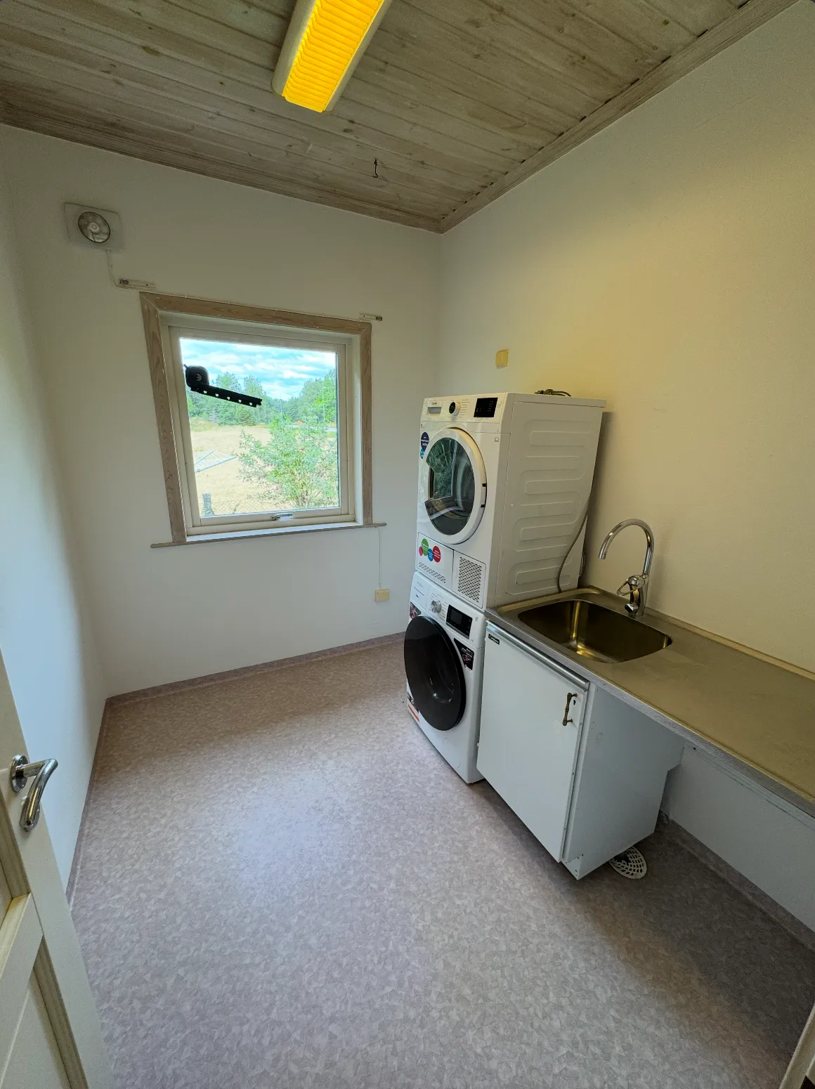 Hyreslägenhet på Almunge i almunge