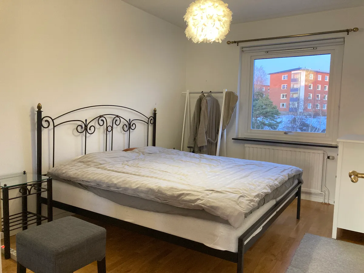 Hyreslägenhet på Västra Frölunda i vastra-frolunda