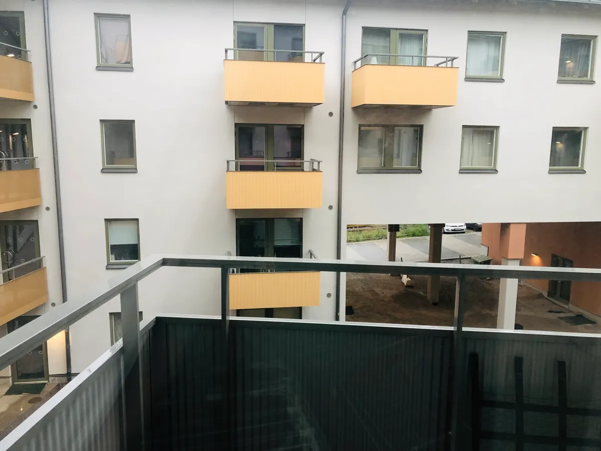 Hyreslägenhet på Bro i bro