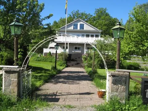 Hyreslägenhet på Farsta i farsta