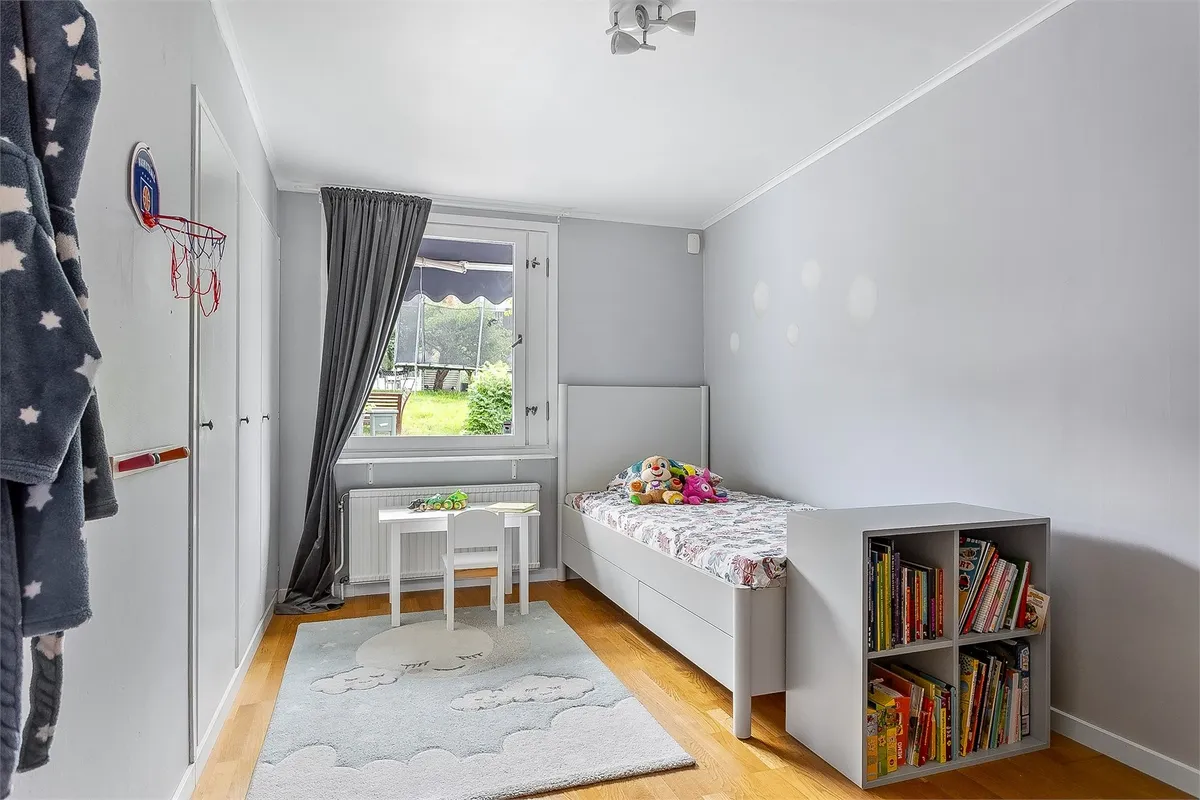 Hyresbostad på Hässelby i hasselby