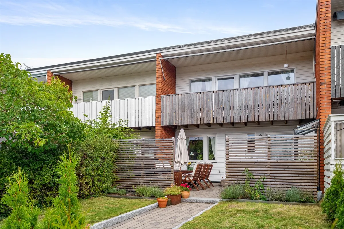 Hyresbostad på Hässelby i hasselby