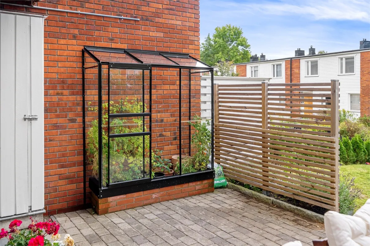 Hyresbostad på Hässelby i hasselby