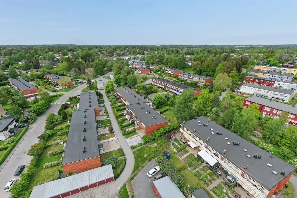 Hyresbostad på Hässelby i hasselby