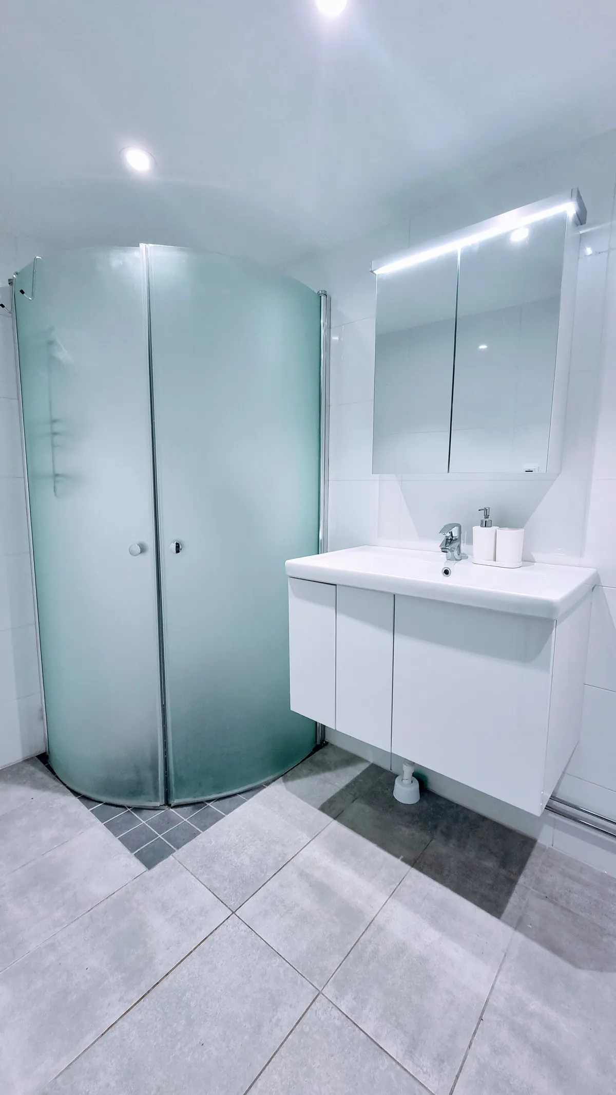 Hyreslägenhet på Bro i bro