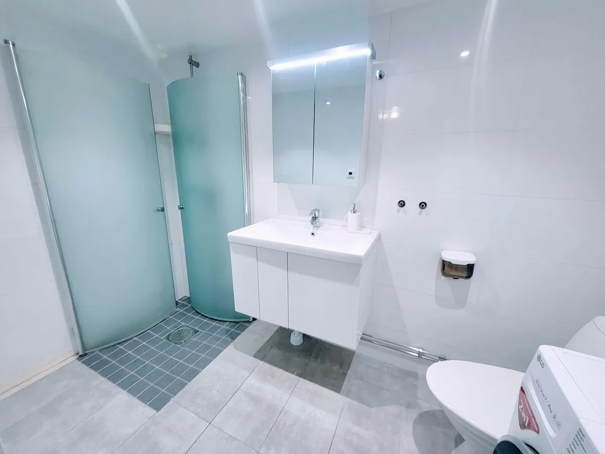 Hyreslägenhet på Bro i bro