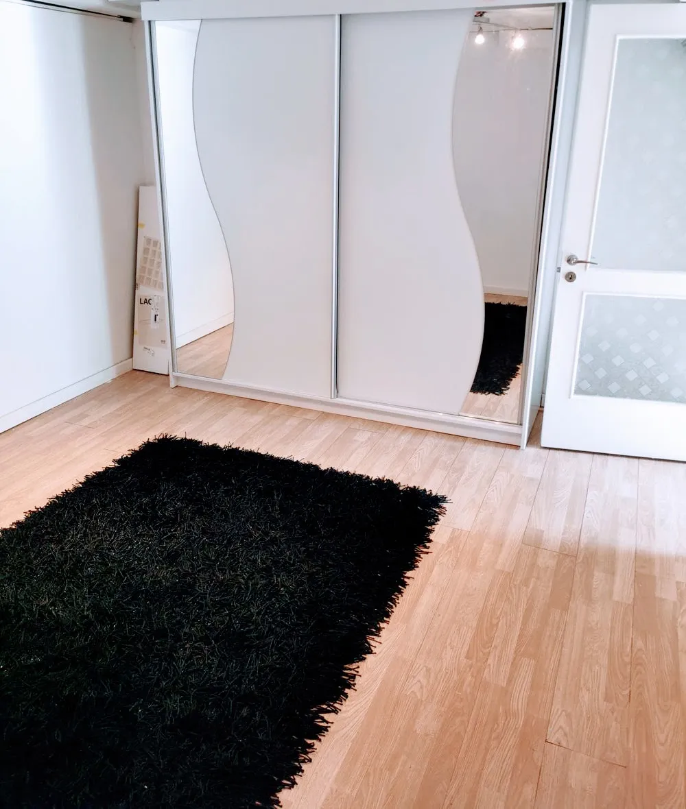 Hyreslägenhet på Bro i bro