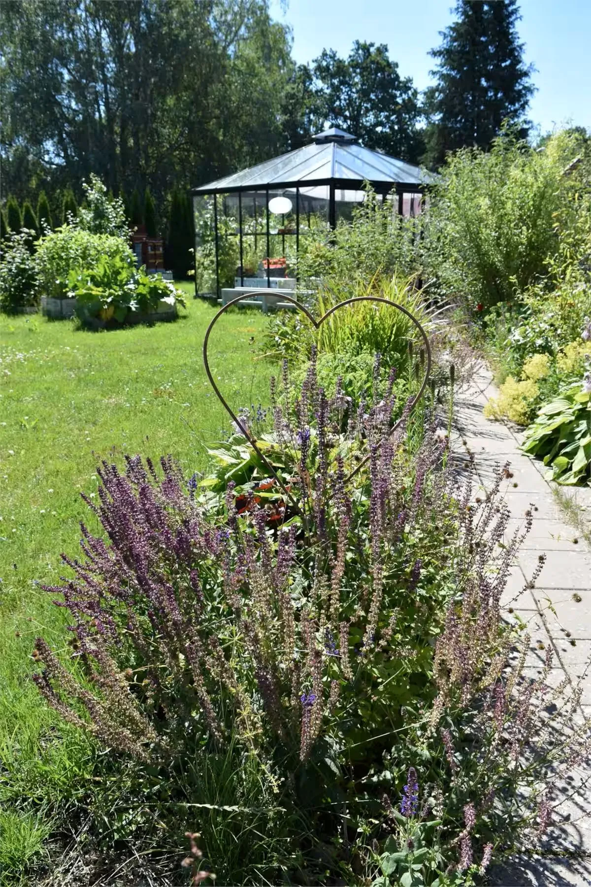 Hyreslägenhet på Älmhult i almhult