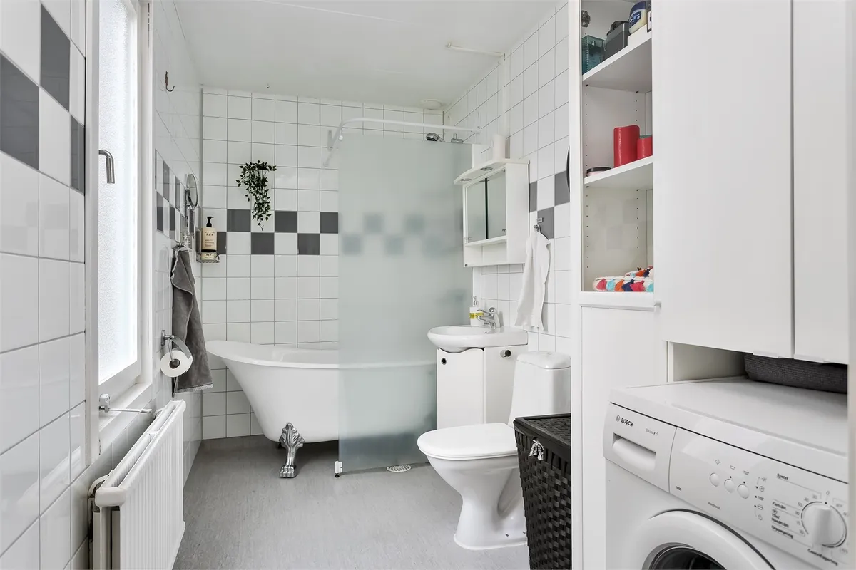 Hyresbostad på Bro i bro