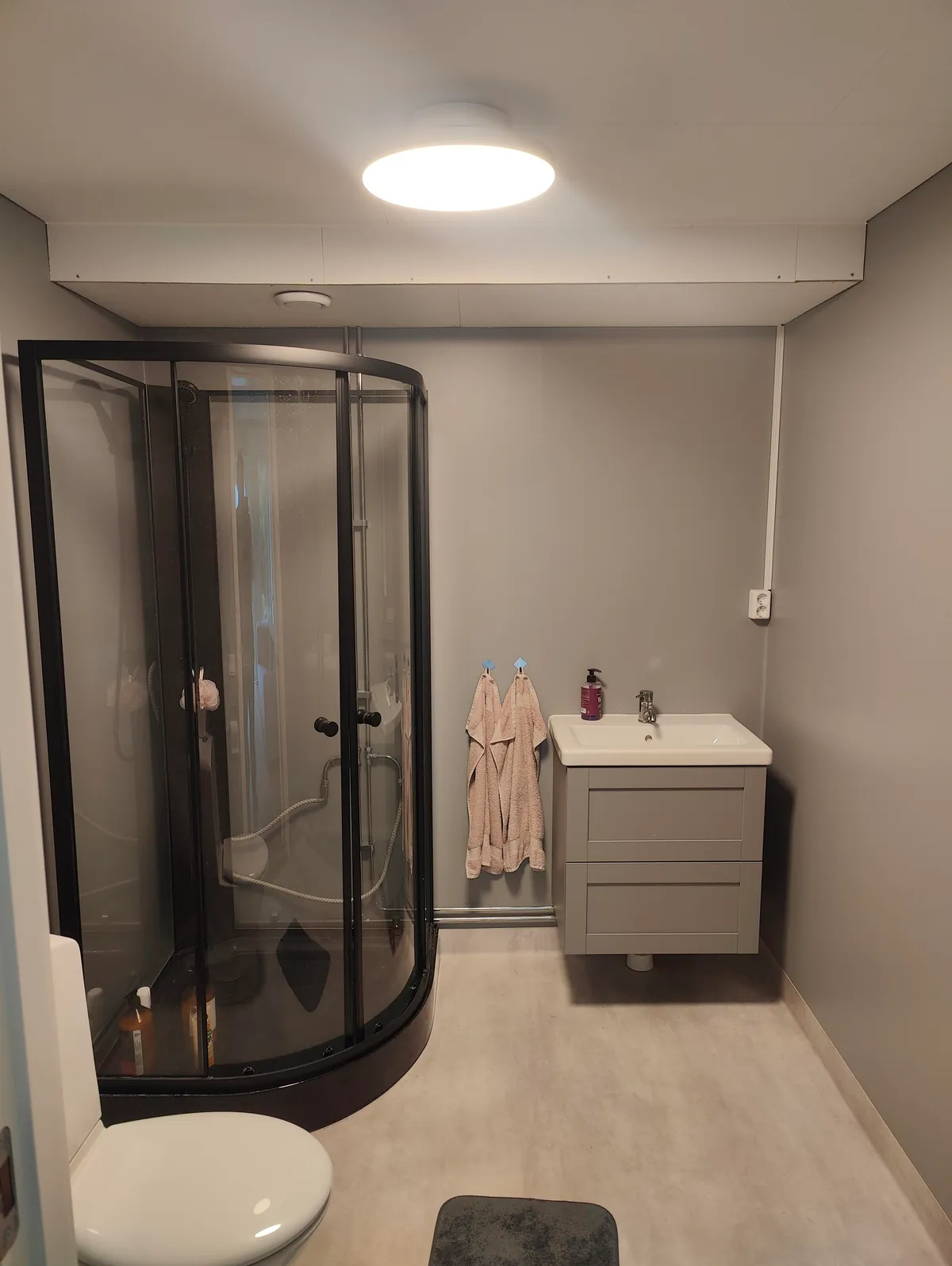 Hyresbostad på Bro i bro