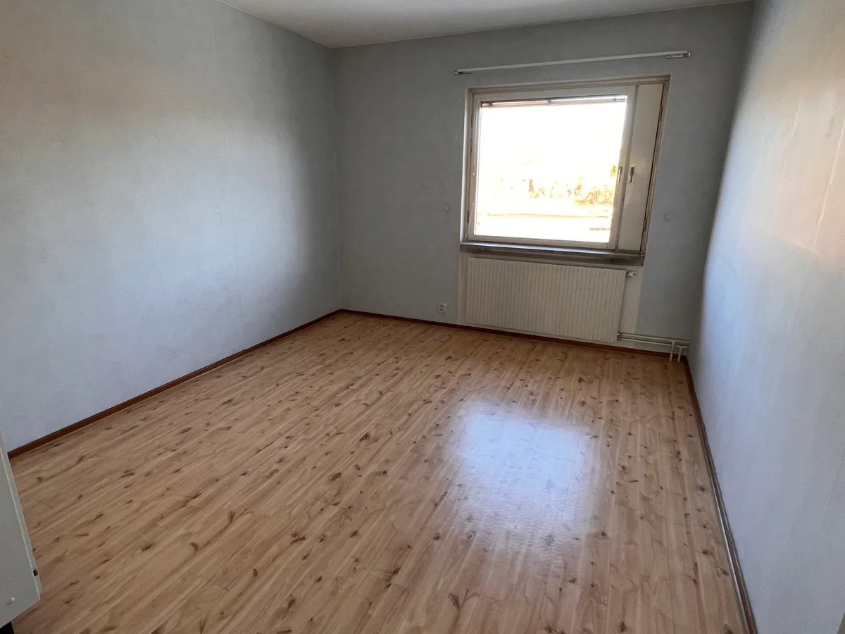 Hyreslägenhet på Högsby i hogsby