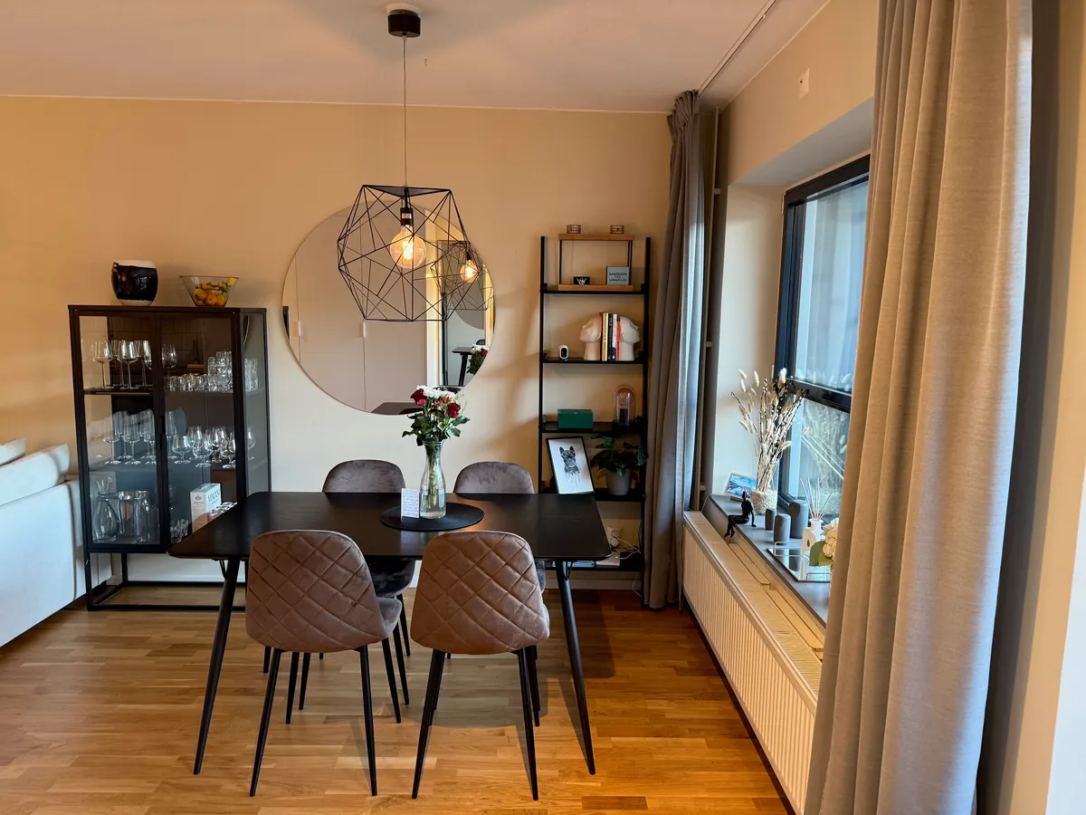 Hyreslägenhet på Täby i taby