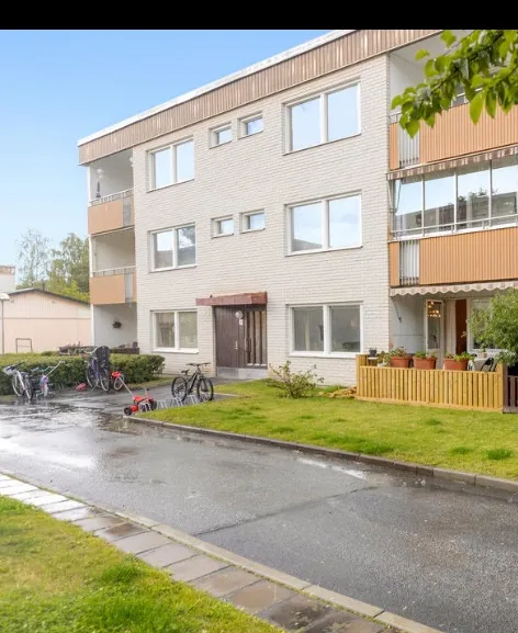 Hyreslägenhet på Kungsängen i kungsangen