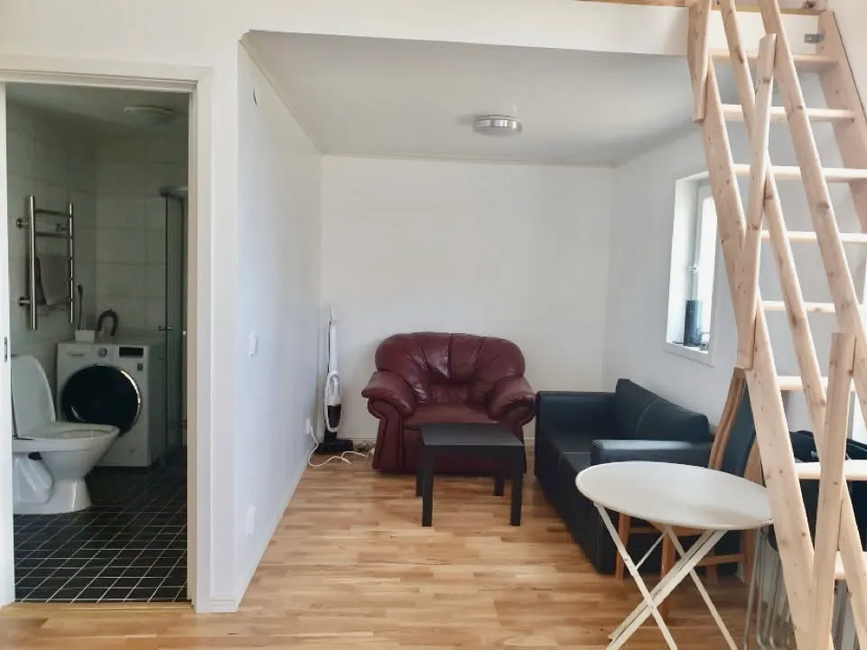 Hyreslägenhet på Upplands Väsby i upplands-vasby