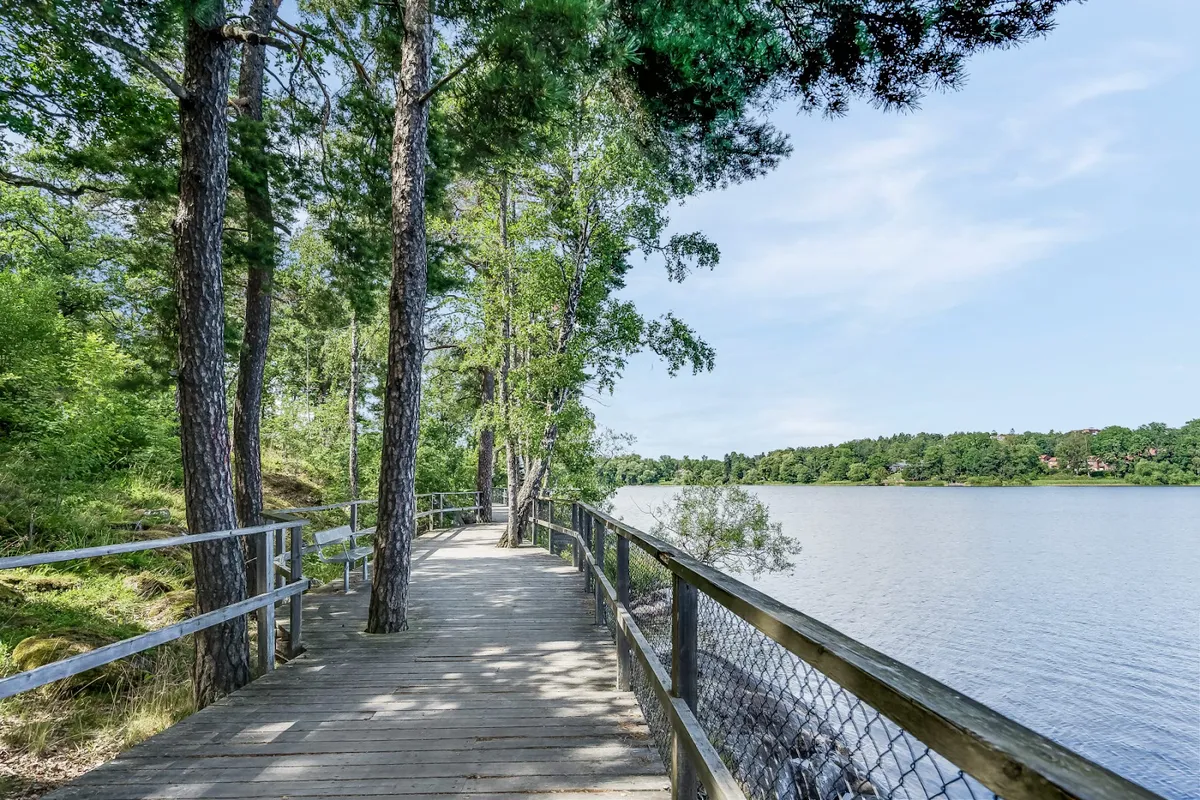 Hyreslägenhet på Farsta i farsta