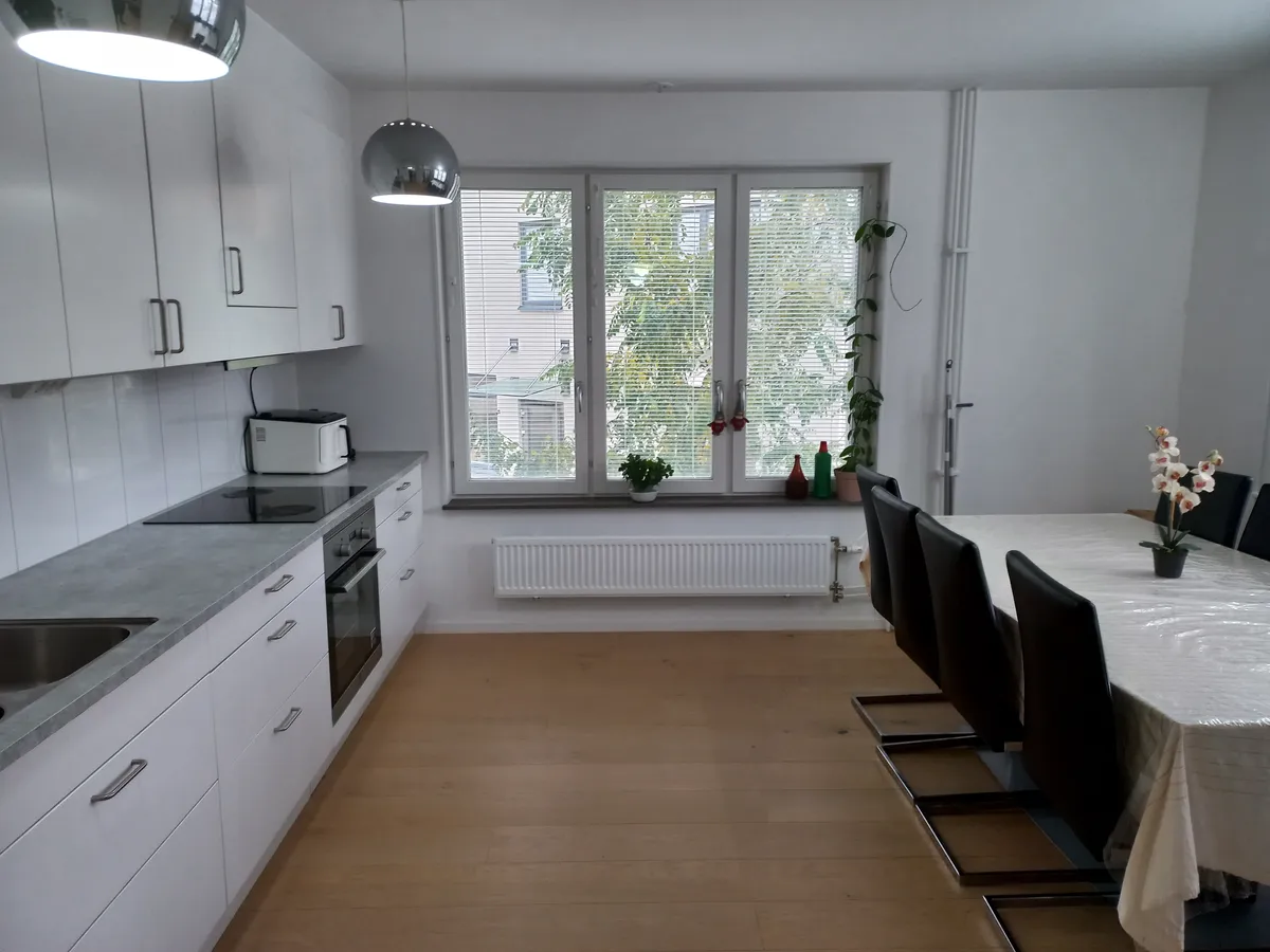 Hyreslägenhet på Täby i taby