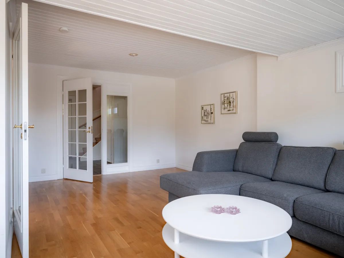 Hyresbostad på Upplands Väsby i upplands-vasby