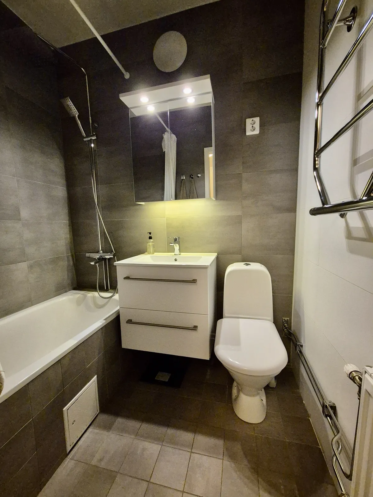 Hyreslägenhet på Hägersten i hagersten