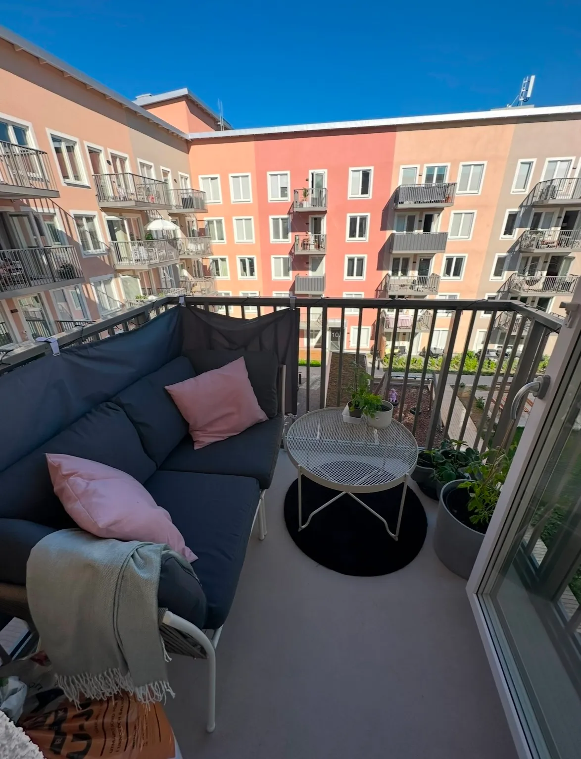 Hyreslägenhet på Täby i taby